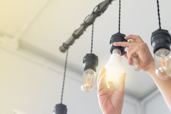 Cost of Light Bulb Changing Service in Vacaville